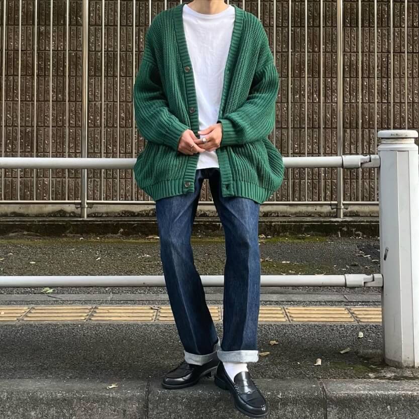 撥水性の高い生地を使っているので、急な雨でも安心。